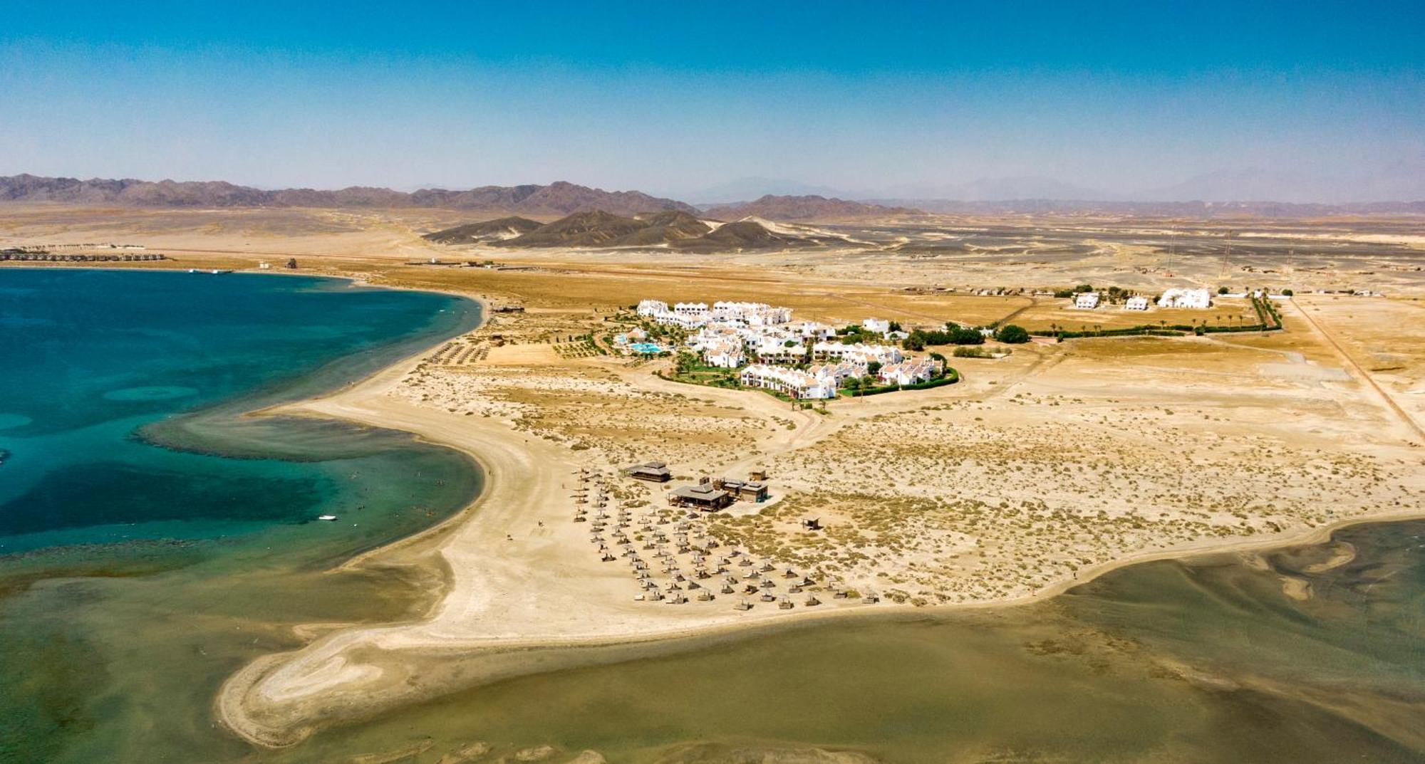 Lahami Bay Beach Resort Abū Ghuşūn 外观 照片
