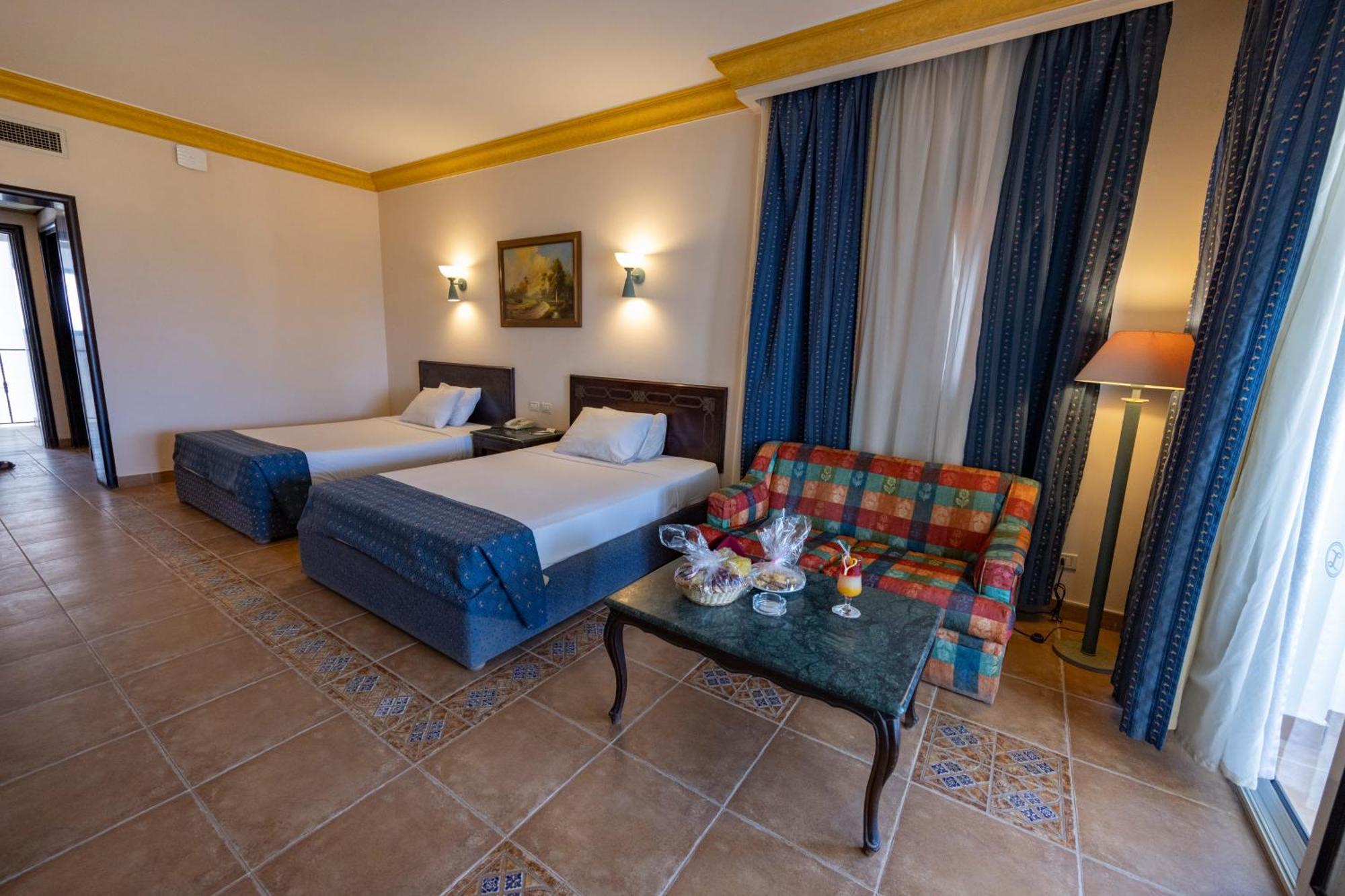 Lahami Bay Beach Resort Abū Ghuşūn 外观 照片